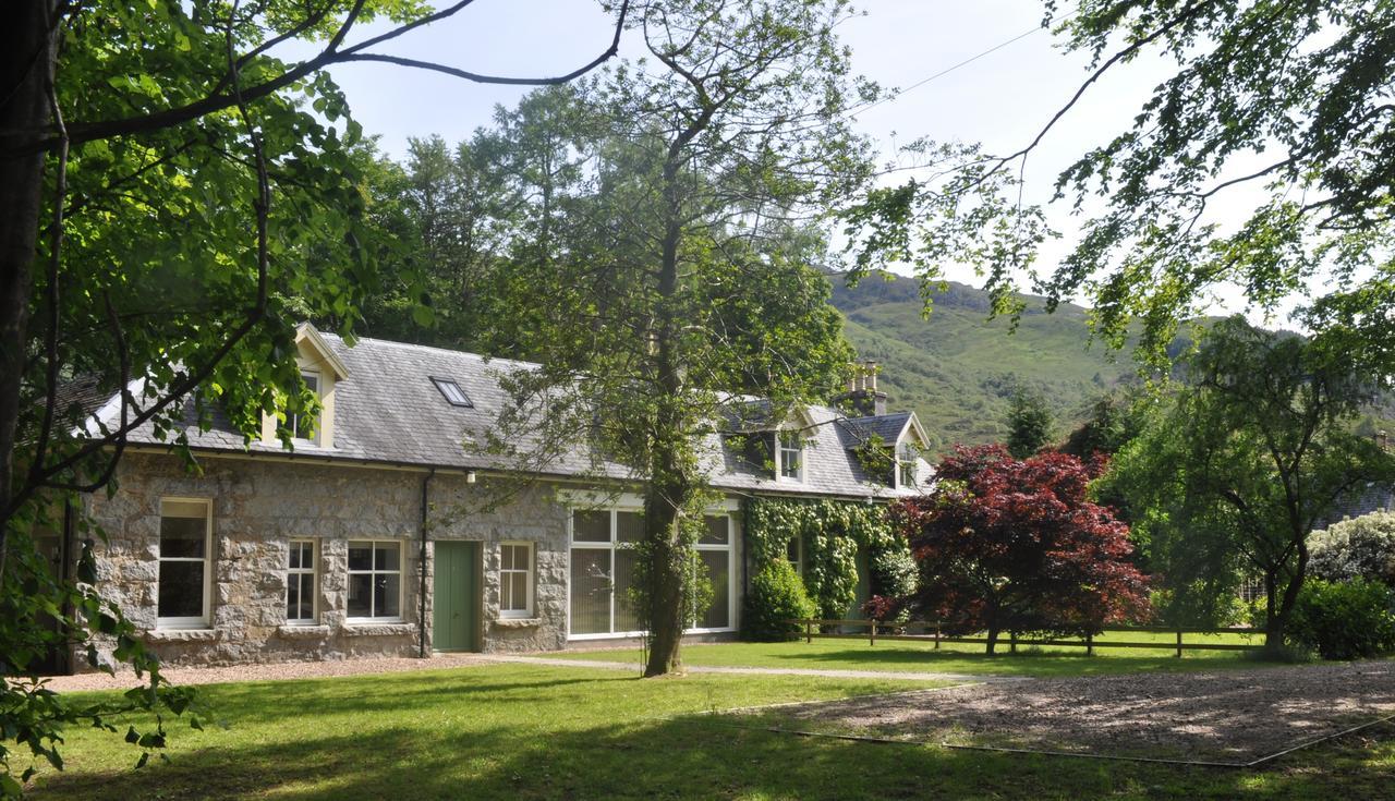 The Old Coach House, Alltshellach Holiday home